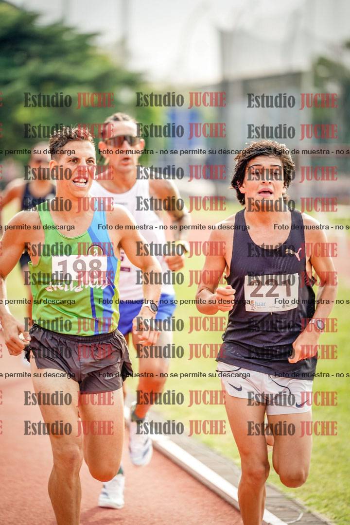 Fotos de los 3000 m llanos de varones