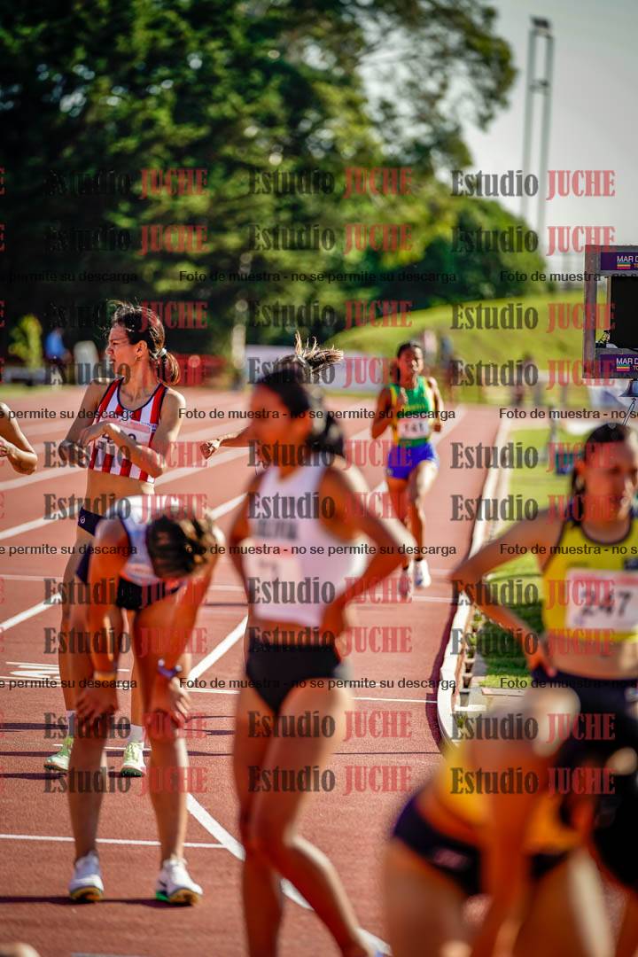 Fotos de los 1500 m llanos de mujeres