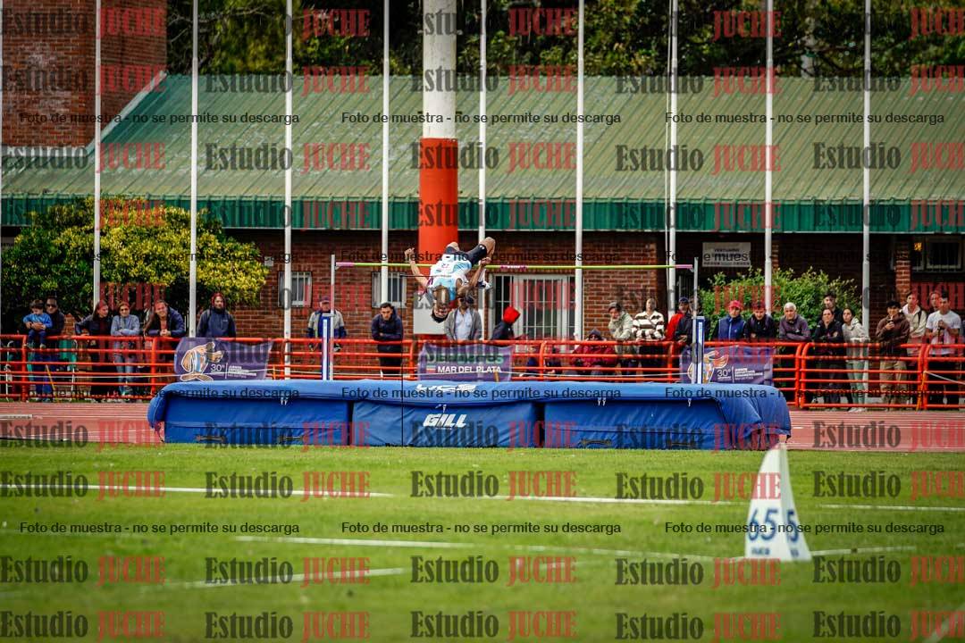 Fotos del salto en alto de varones - FINAL