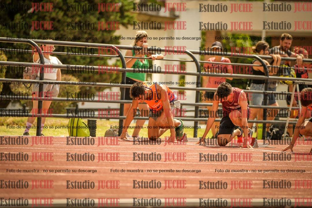 Fotos de los 100 m llanos de varones