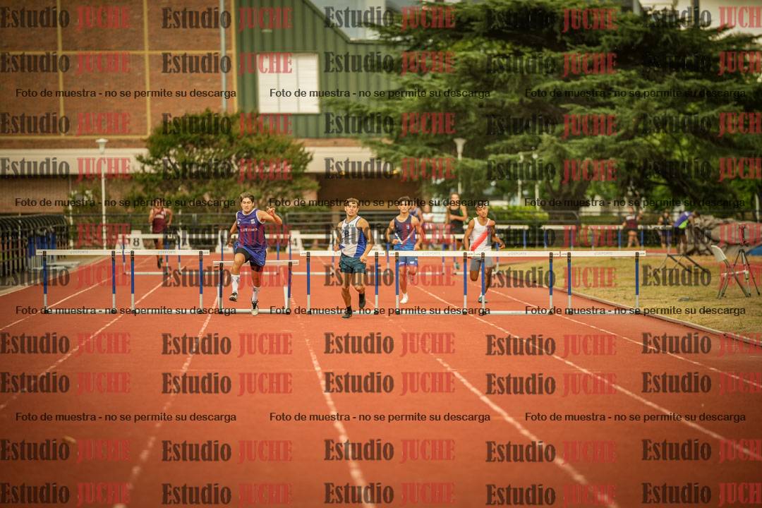 Fotos de los 400 m con vallas de varones