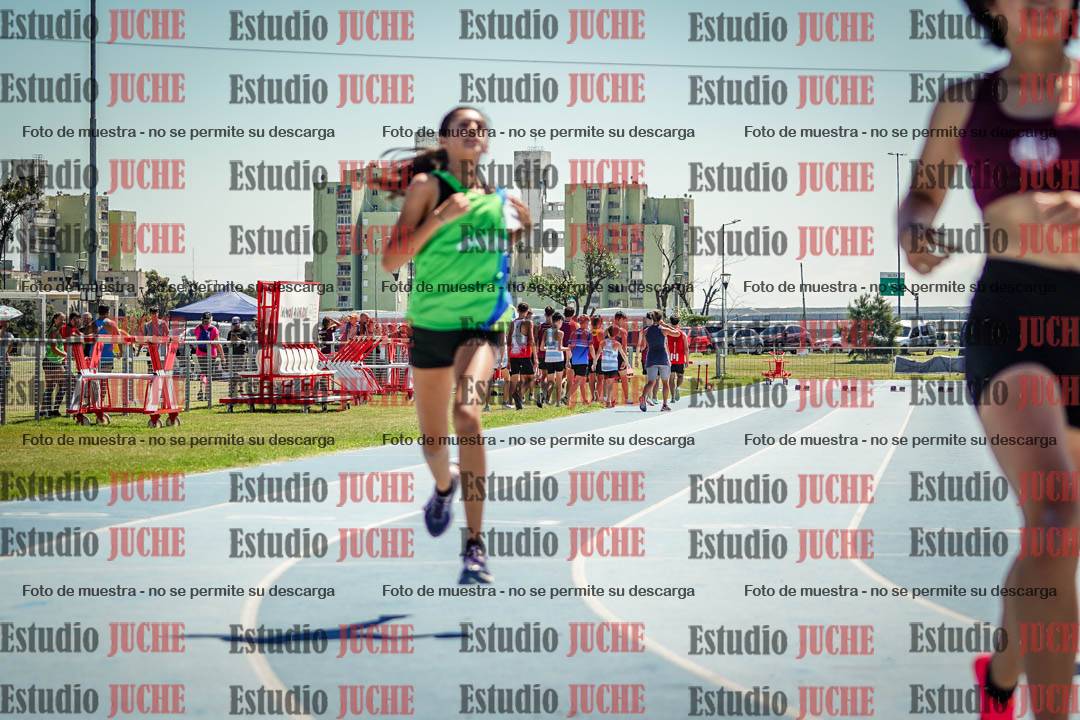 Fotos de los 80 m llanos de mujeres