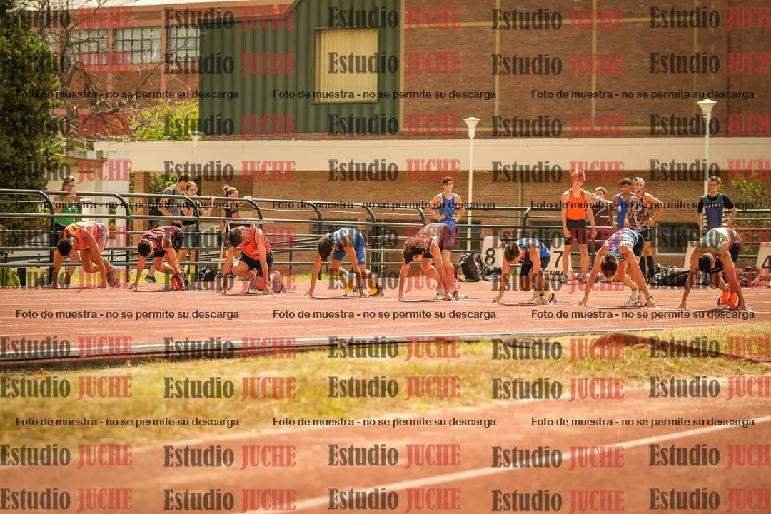 Fotos de los 100 m llanos de varones