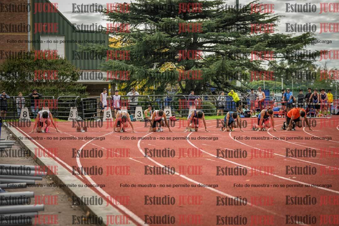 Fotos de los 100 m llanos de varones