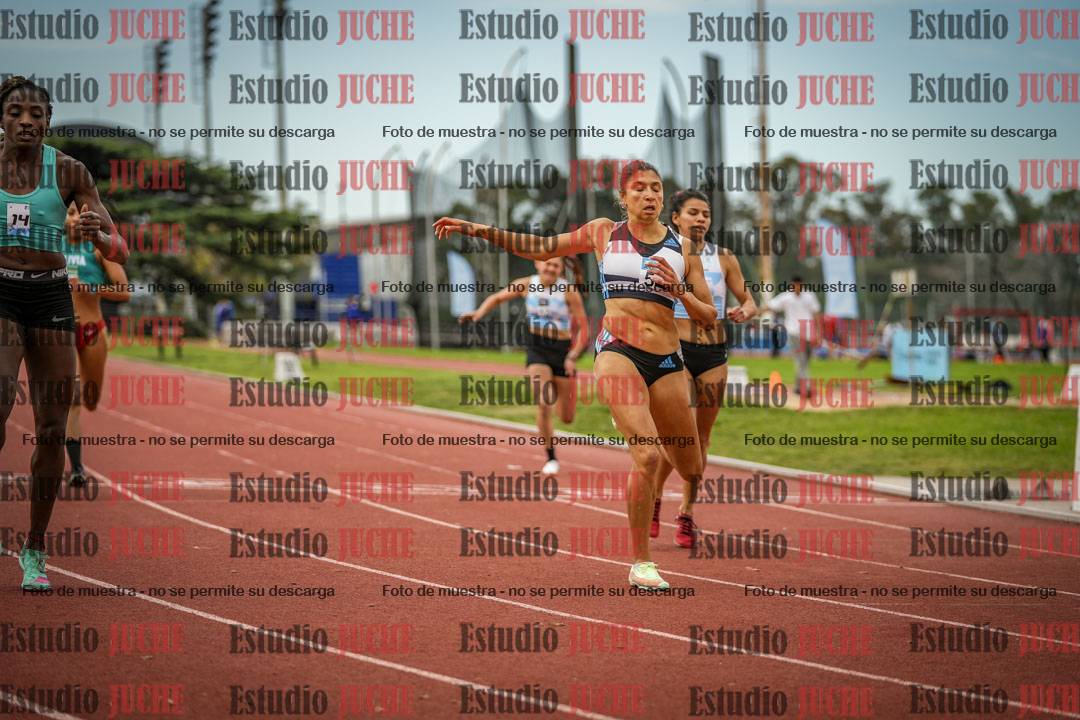 Fotos de los 400 m llanos de mujeres