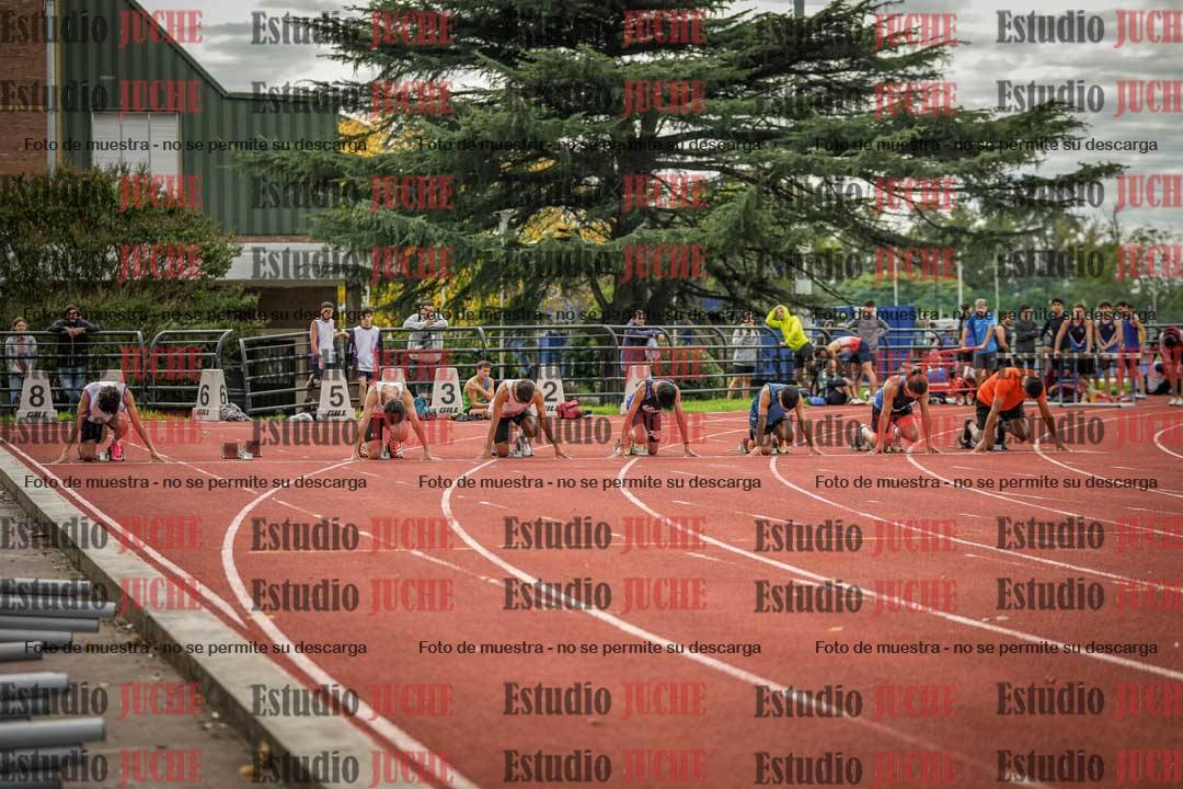 Fotos de los 100 m llanos de varones