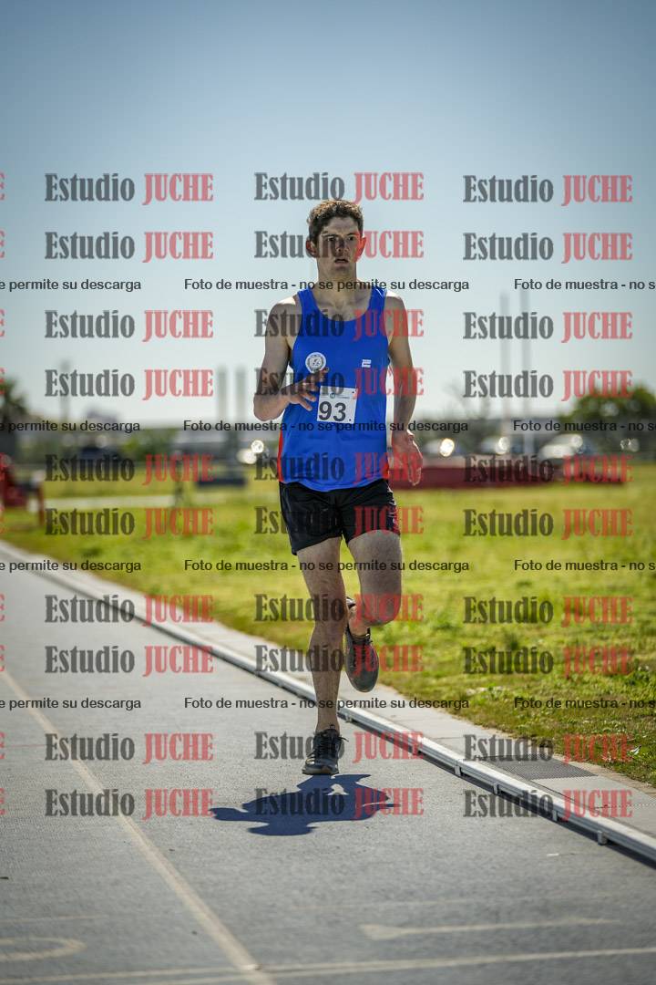 Fotos de los 800 m llanos de varones