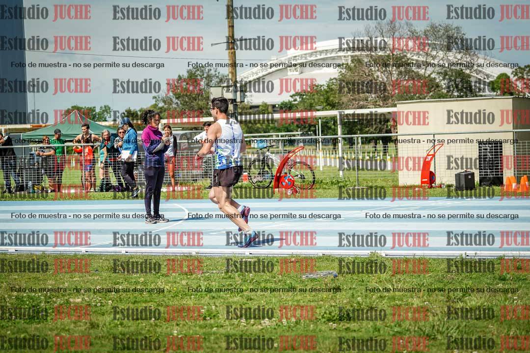 Fotos de los 1000 m llanos de varones