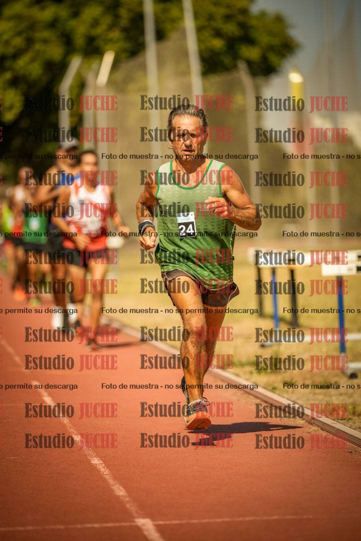 Fotos de los 3000 m llanos de varones
