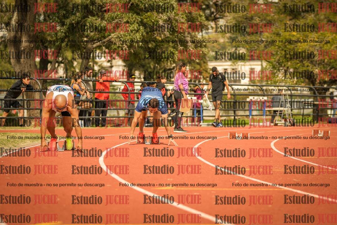 Fotos de los 200 m llanos de varones