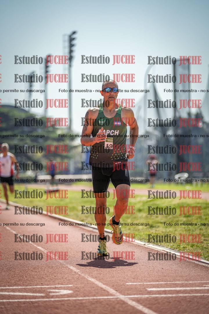 Fotos de los 800 m llanos de varones