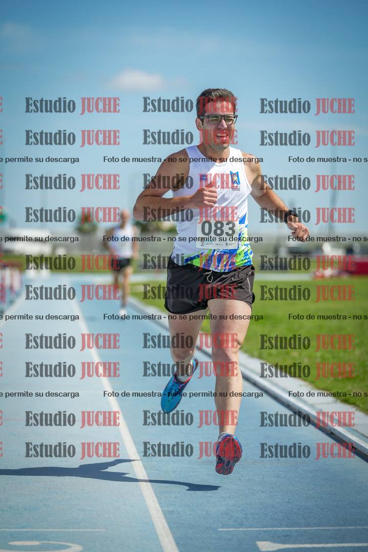 Fotos de los 1000 m llanos de varones
