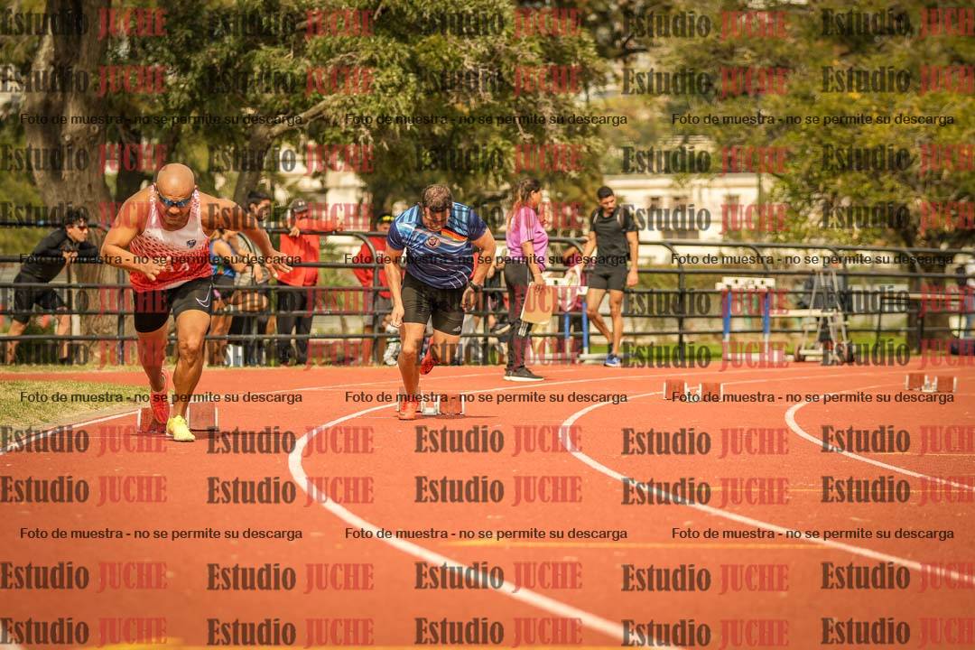 Fotos de los 200 m llanos de varones