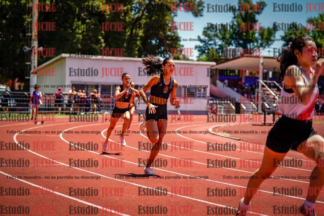 Fotos de los 400 m con vallas de mujeres