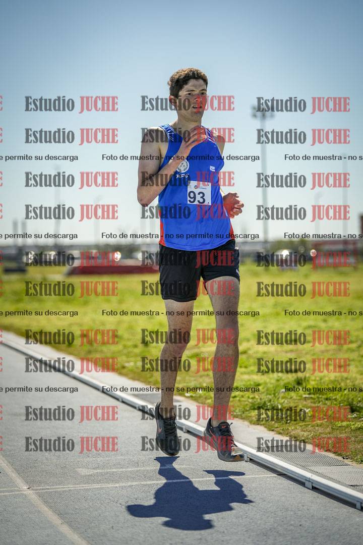 Fotos de los 800 m llanos de varones