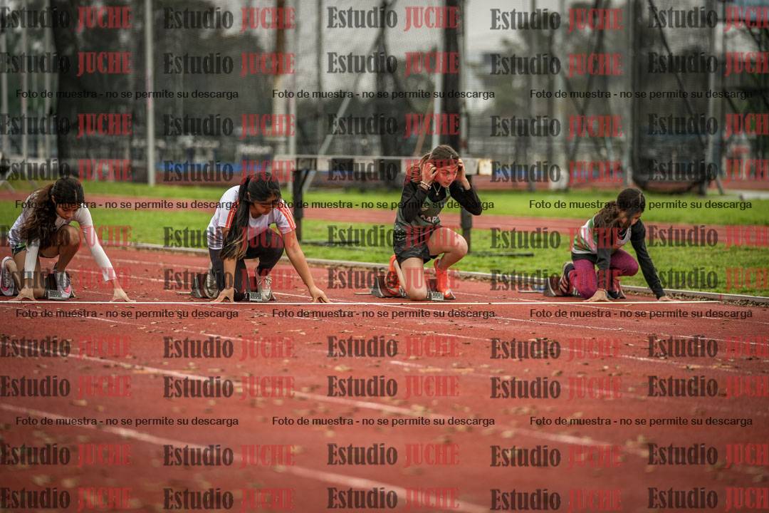 Fotos de los 50 m llanos de mujeres