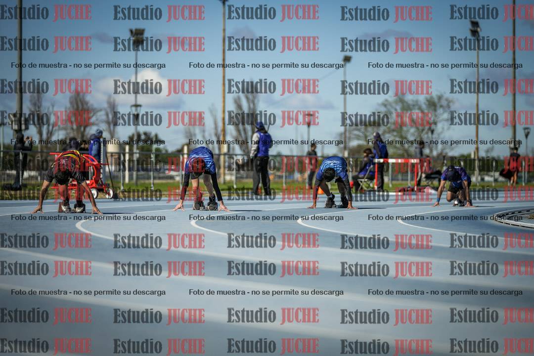 Fotos de los 200 m llanos de varones