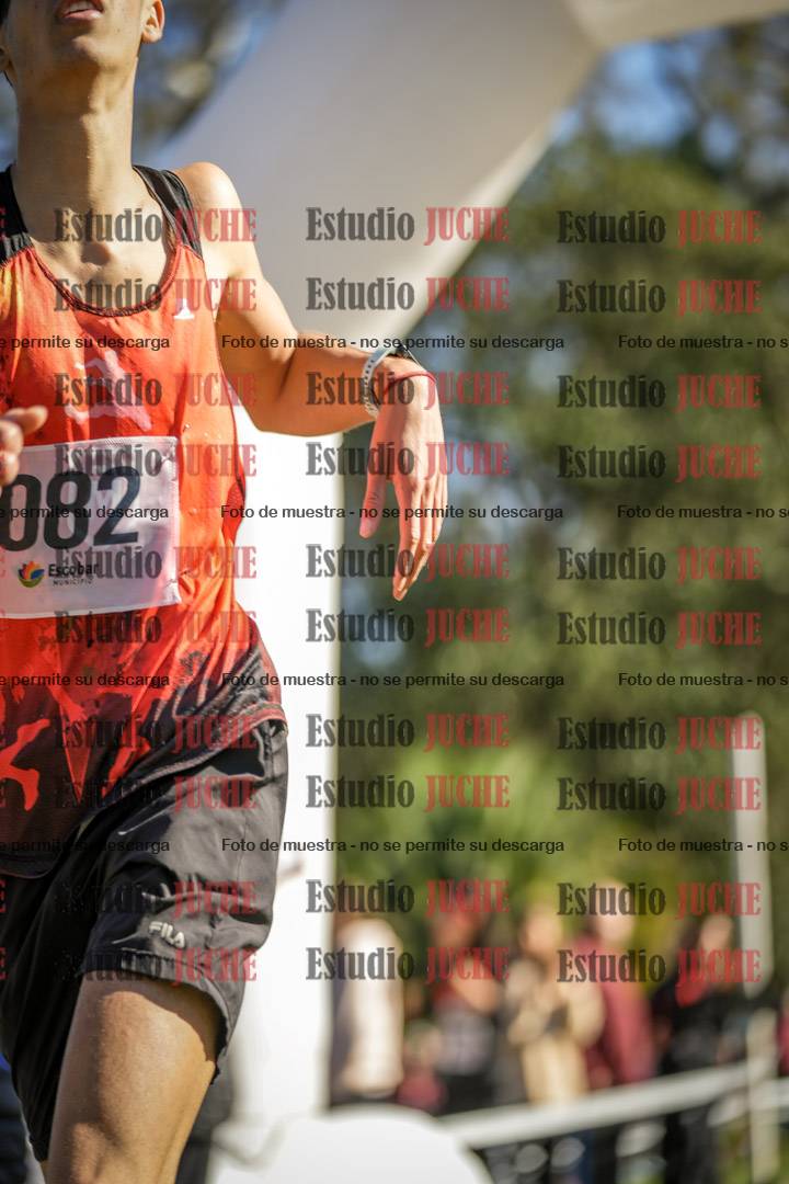 Fotos de la llegada del cross de 3000 m