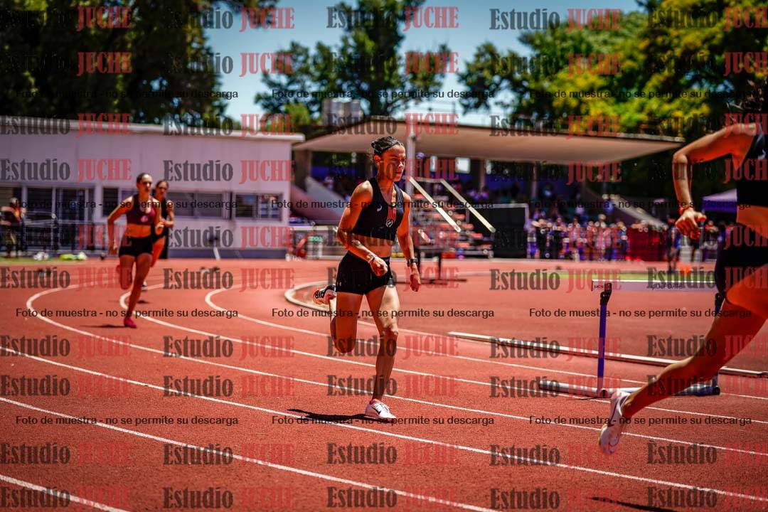 Fotos de los 400 m con vallas de mujeres