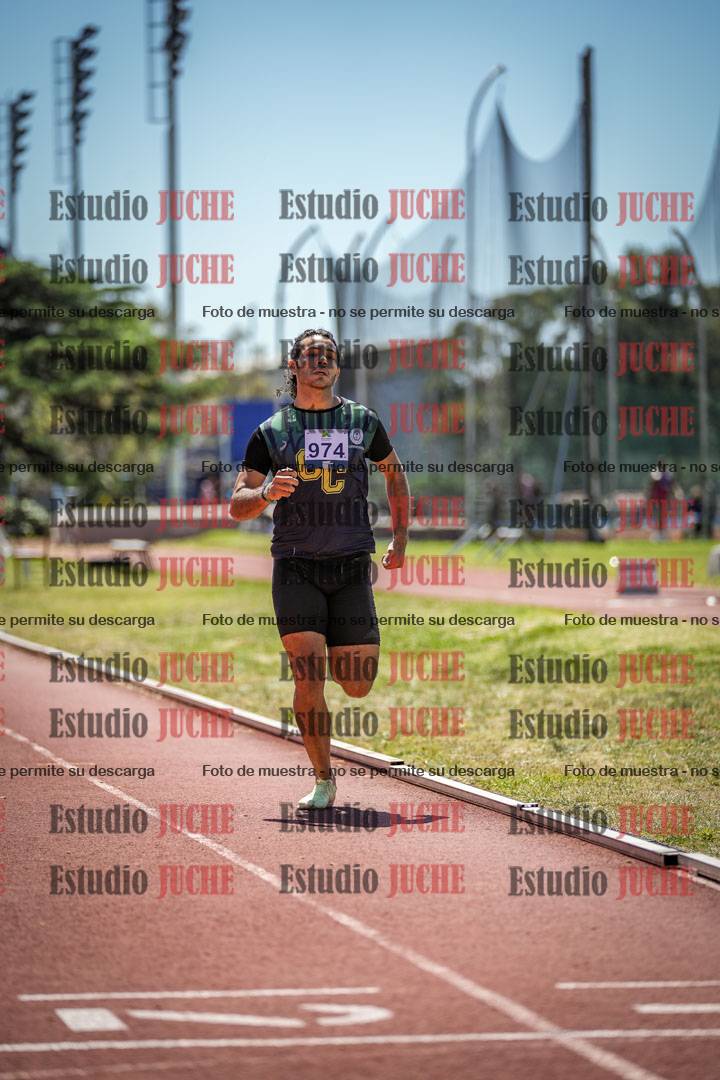 Fotos de los 800 m llanos de varones