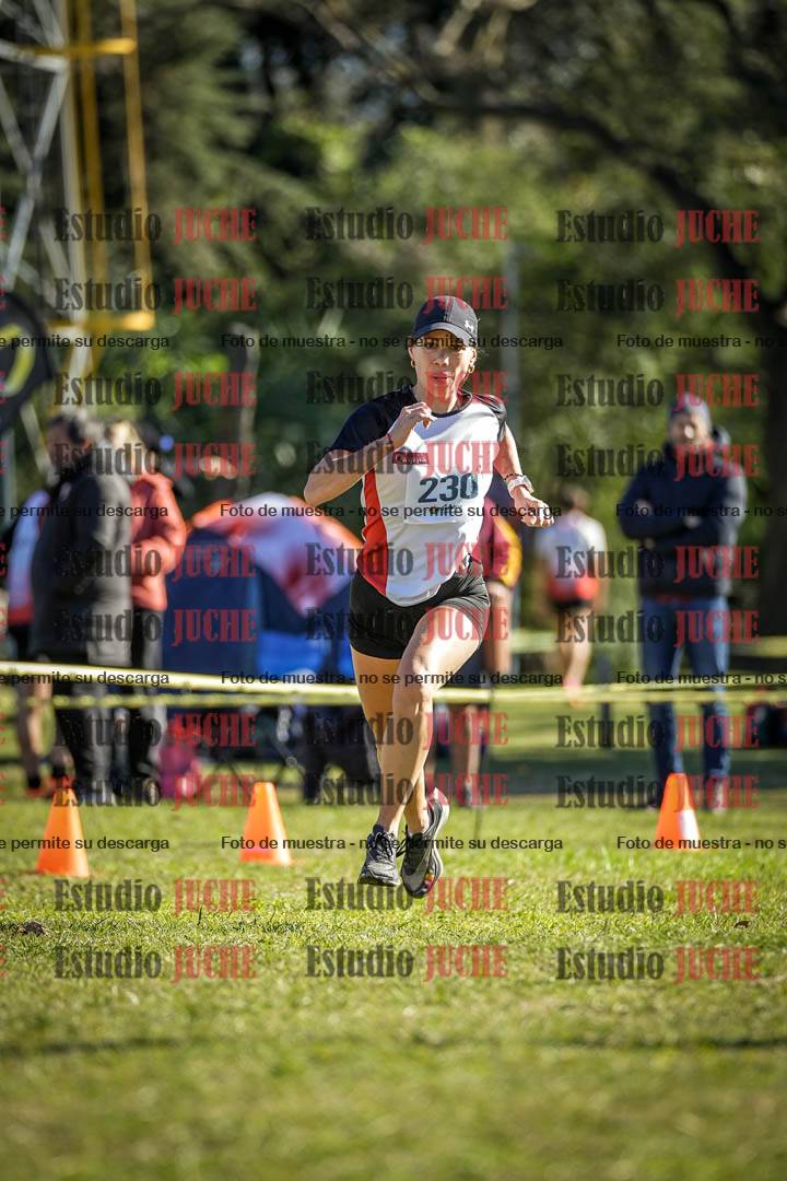 Fotos de la llegada del cross de 6000 m