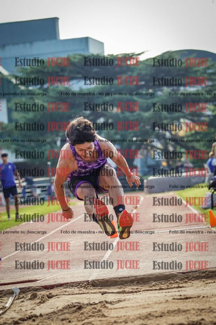 Fotos del salto triple de varones