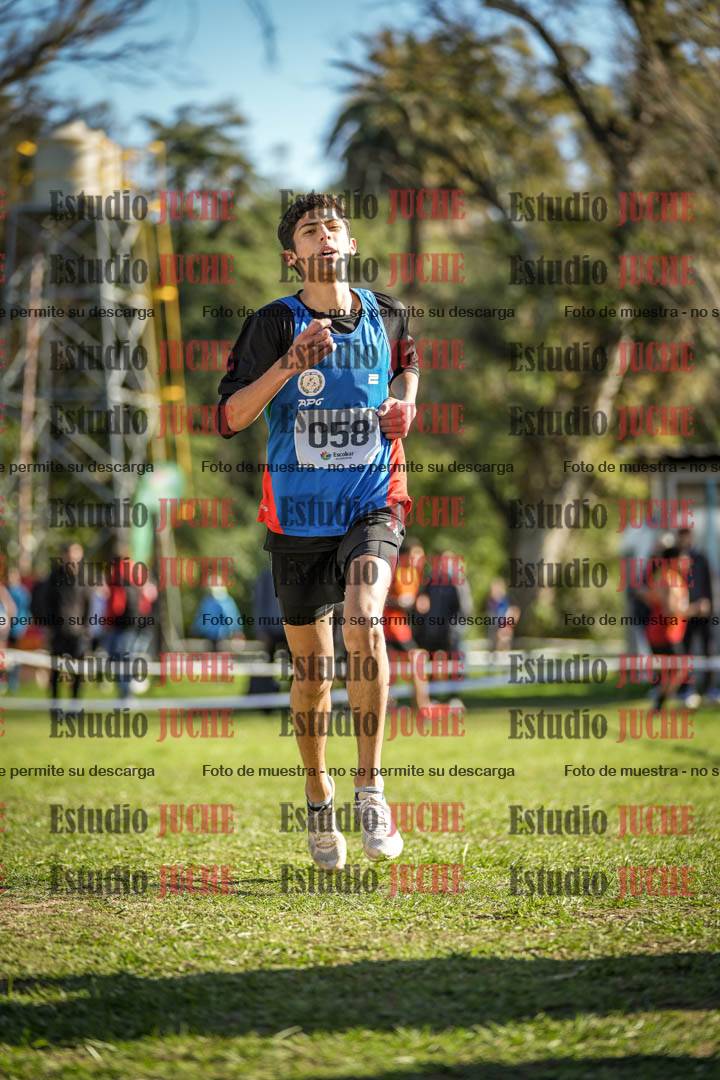 Fotos de la llegada del cross de 3000 m