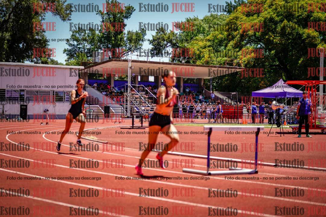 Fotos de los 400 m con vallas de mujeres