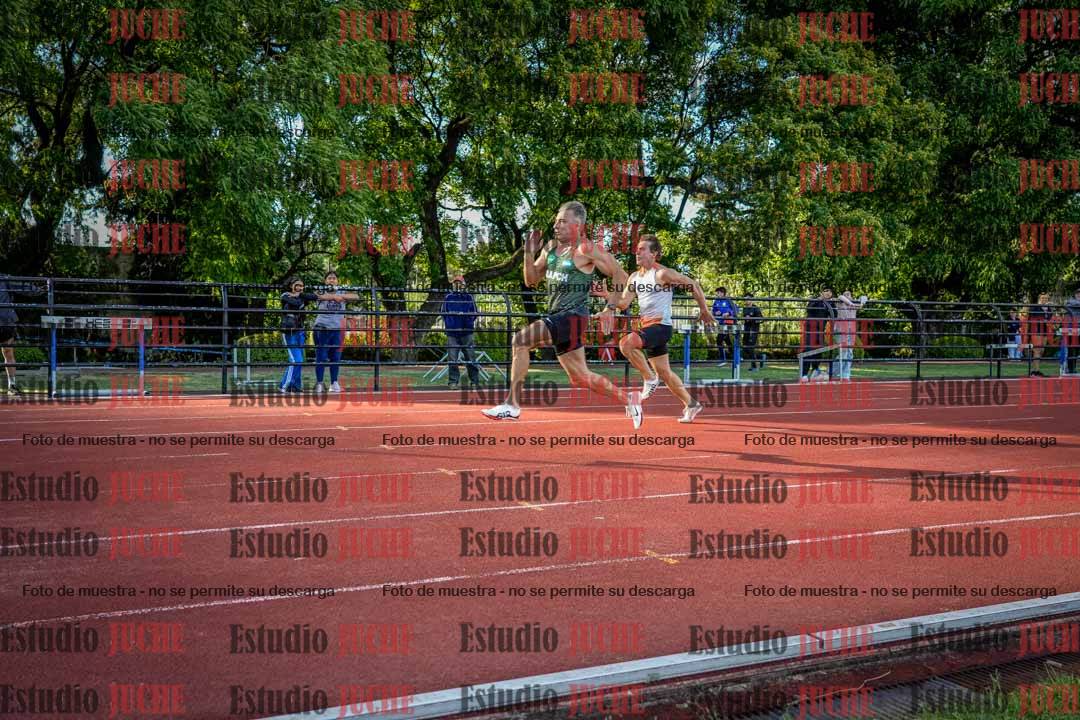 Fotos de los 100 m llanos de varones