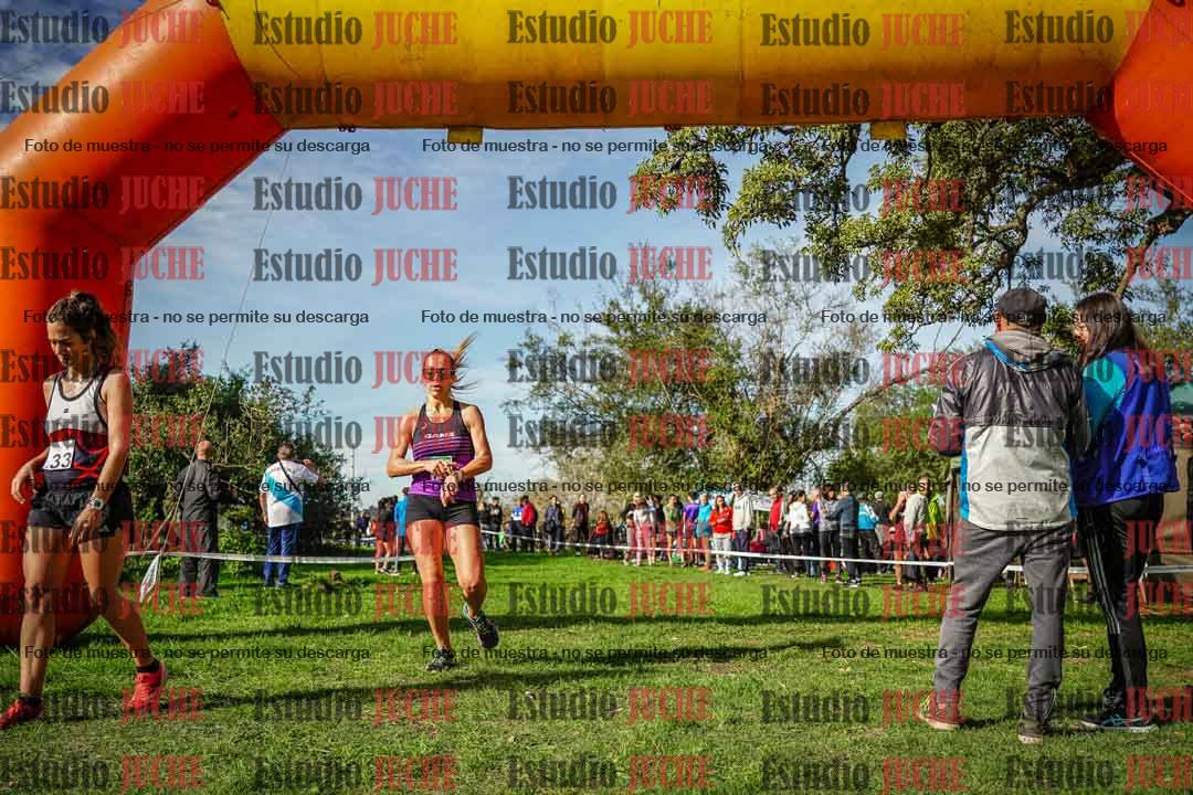 Fotos de la llegada del cross de 6000 m