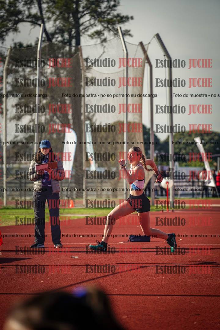 Fotos del salto en alto de mujeres