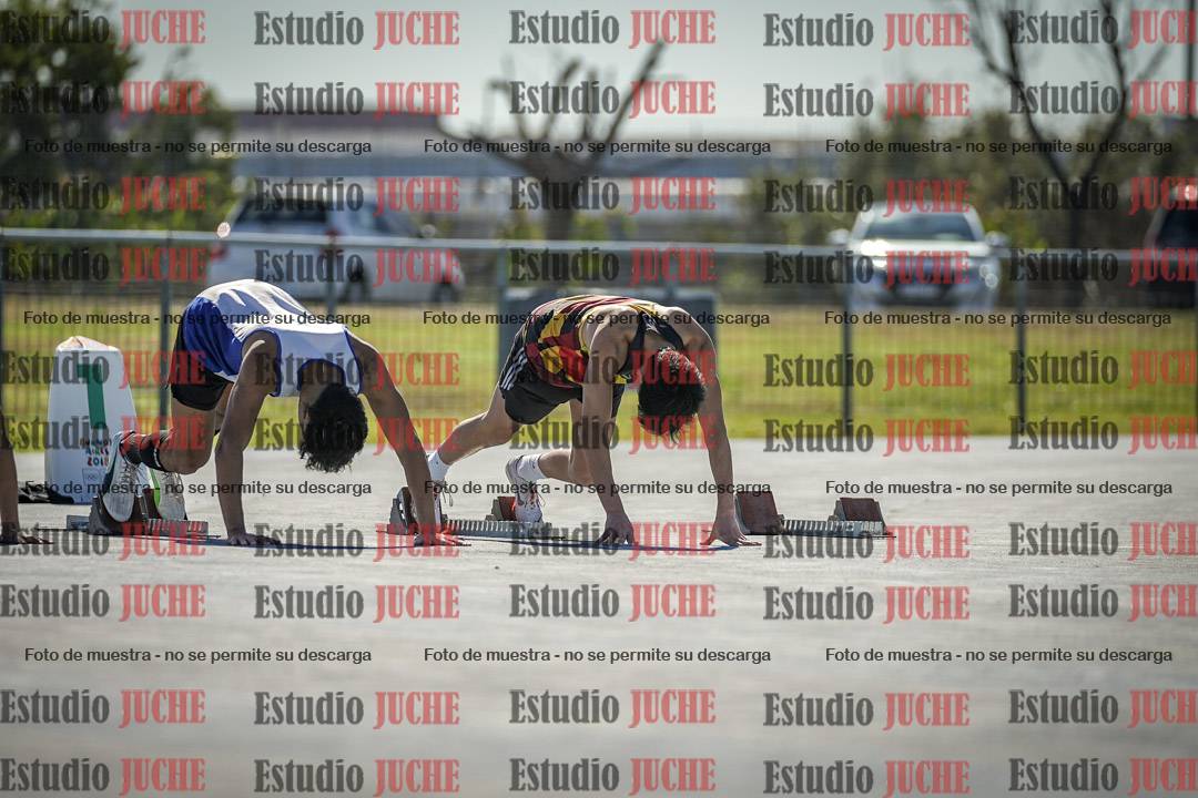 Fotos de los 100 m llanos de varones