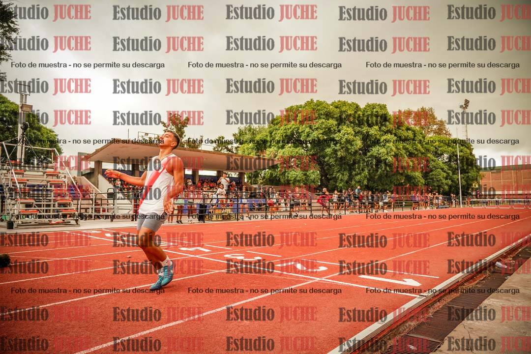 Fotos de los 400 m con vallas de varones