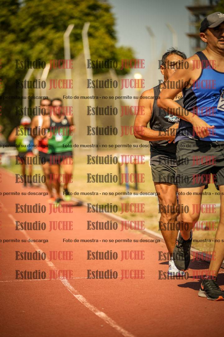 Fotos de los 3000 m llanos de varones