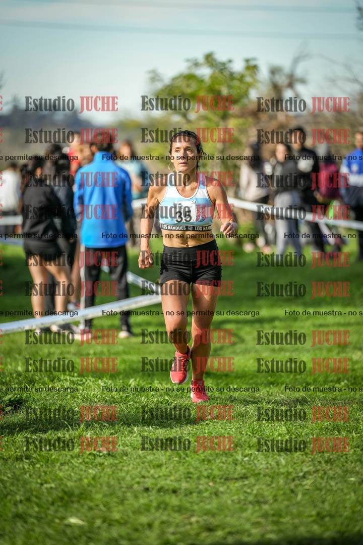 Fotos de la llegada del cross de 6000 m