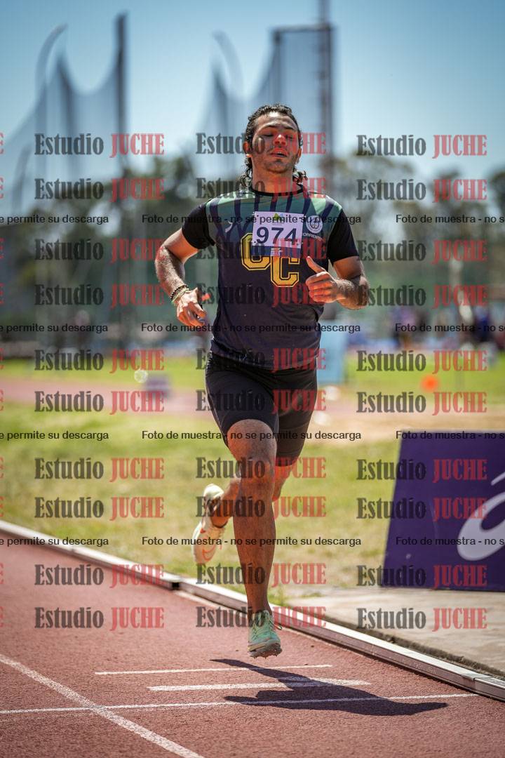 Fotos de los 800 m llanos de varones