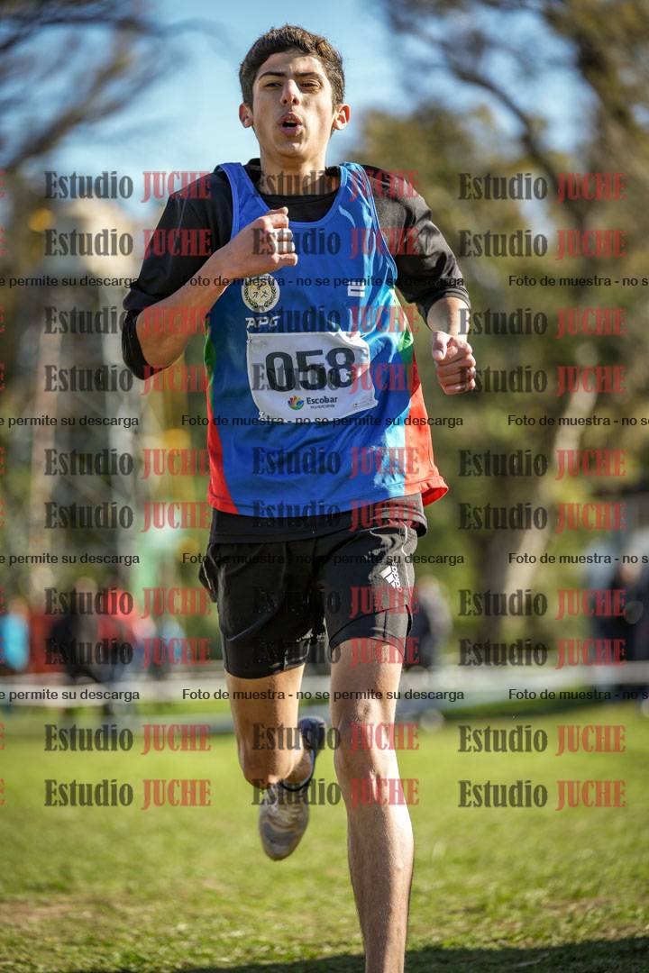 Fotos de la llegada del cross de 3000 m