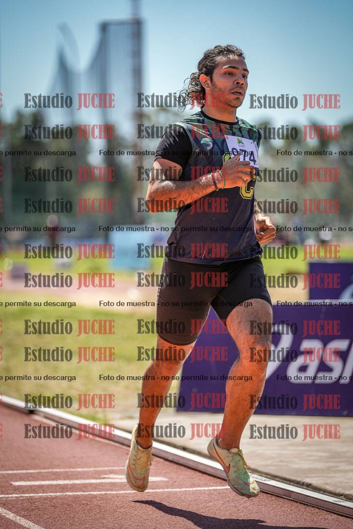 Fotos de los 800 m llanos de varones