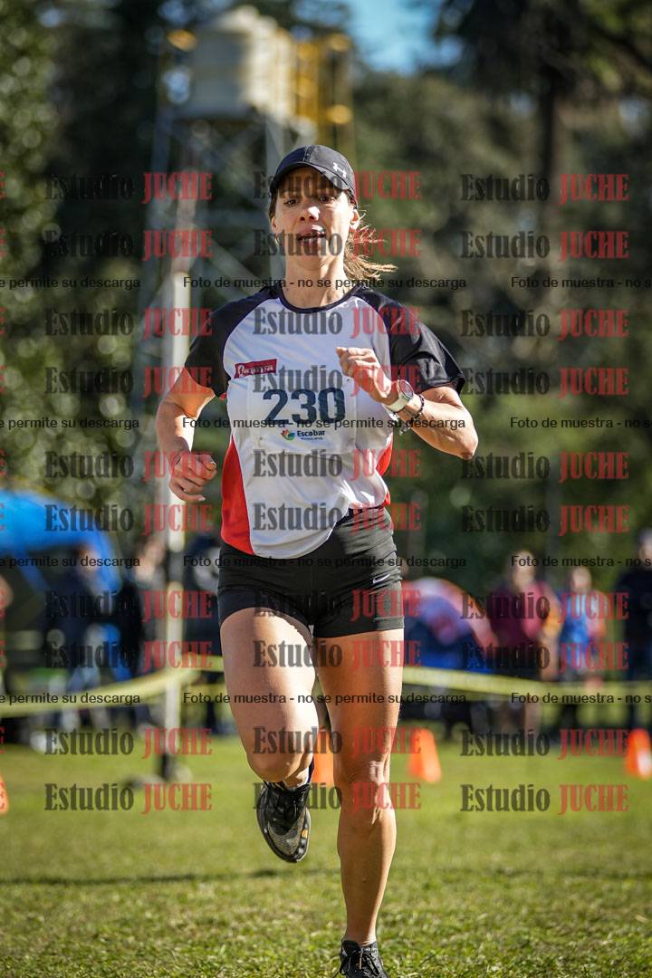 Fotos de la llegada del cross de 6000 m