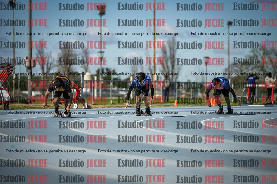 Fotos de los 200 m llanos de varones