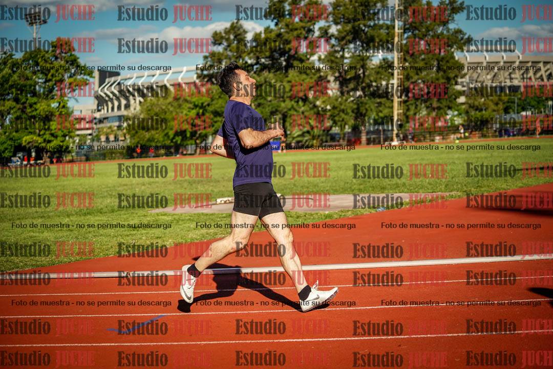 Fotos de los 100 m llanos de varones