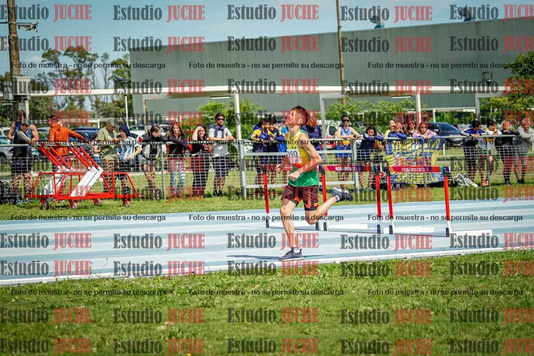 Fotos de los 1000 m llanos de varones