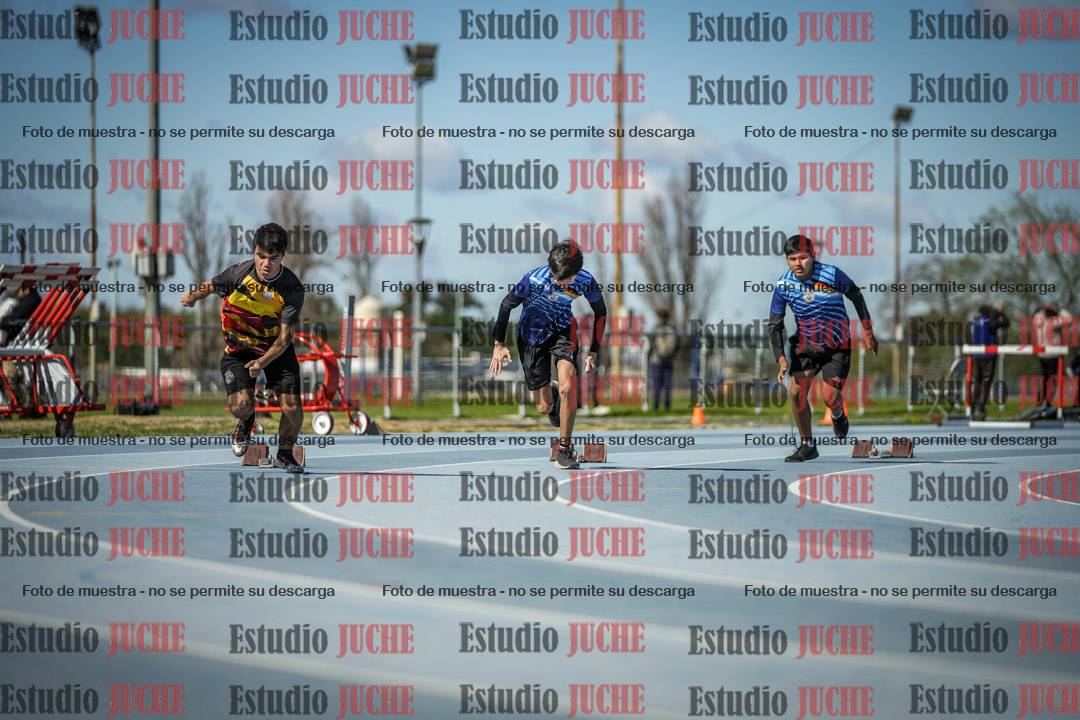 Fotos de los 200 m llanos de varones