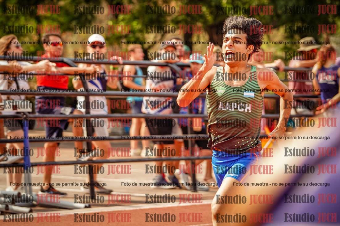 Fotos de los 400 m llanos de varones