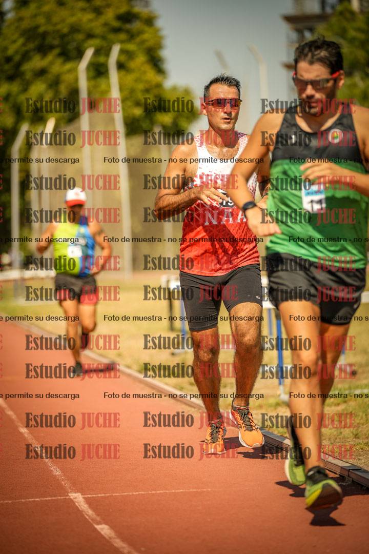 Fotos de los 3000 m llanos de varones