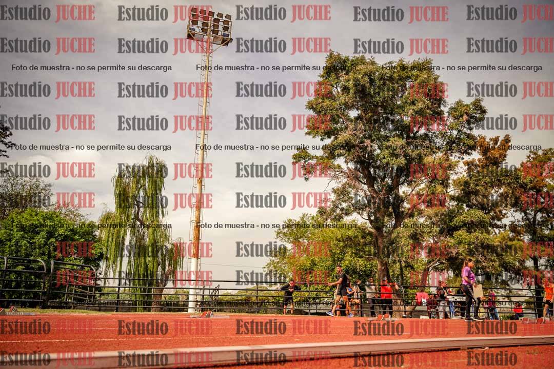 Fotos de los 200 m llanos de varones