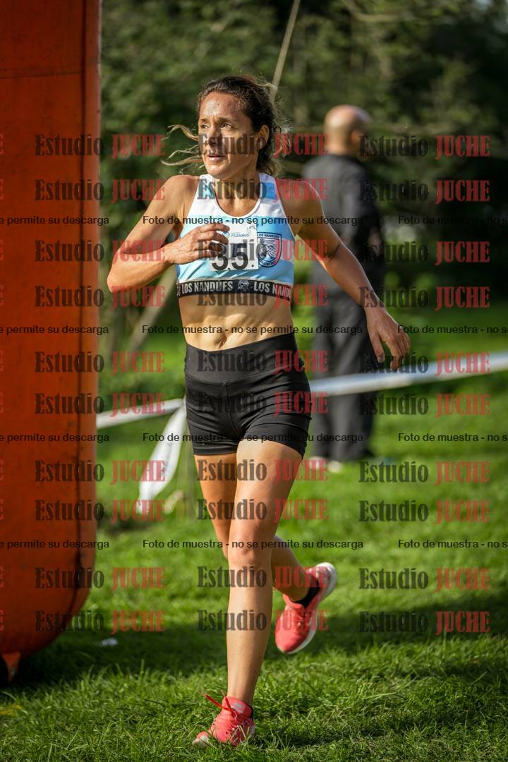 Fotos de la llegada del cross de 6000 m