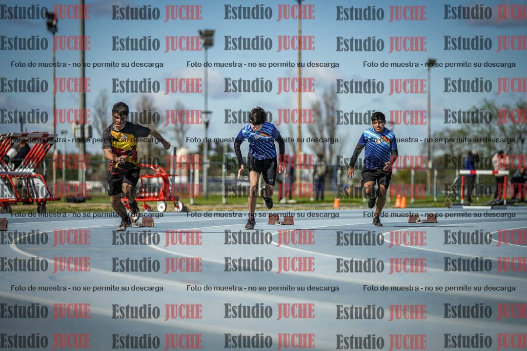 Fotos de los 200 m llanos de varones