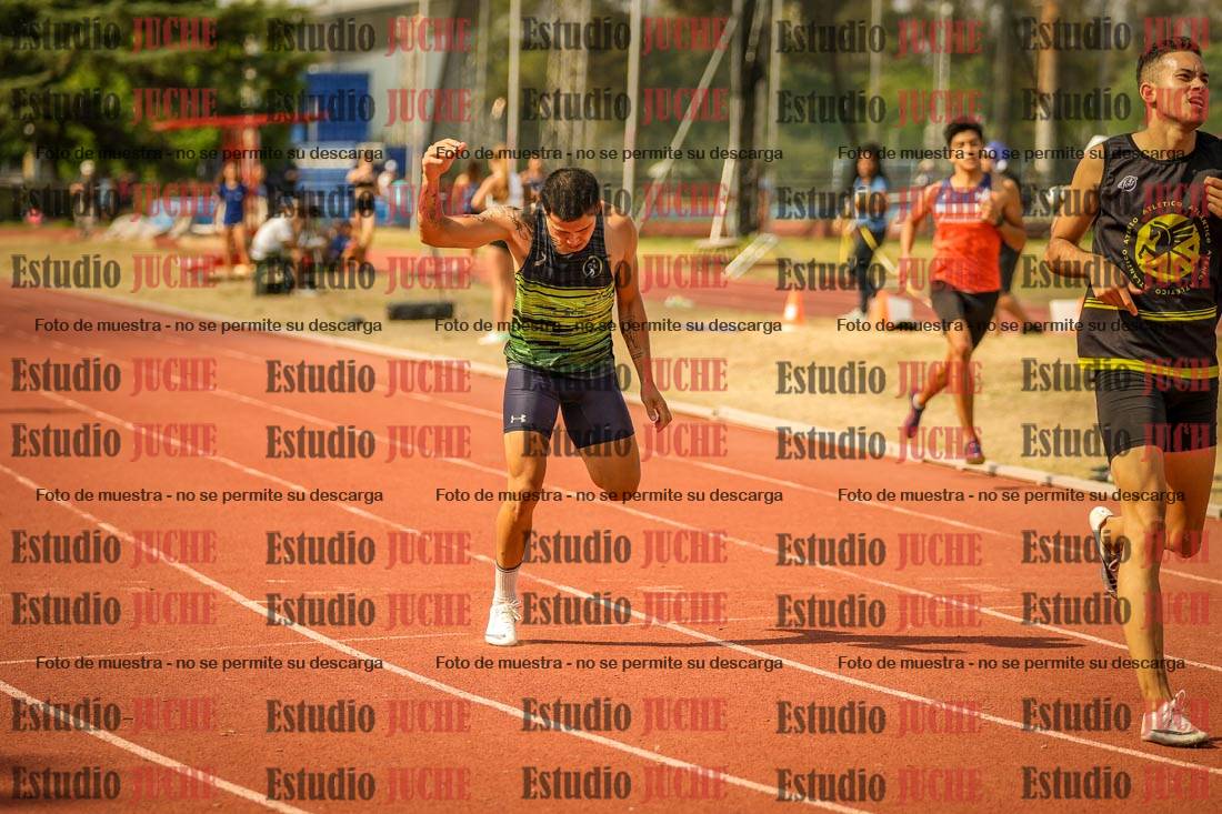 Fotos de los 400 m llanos de varones