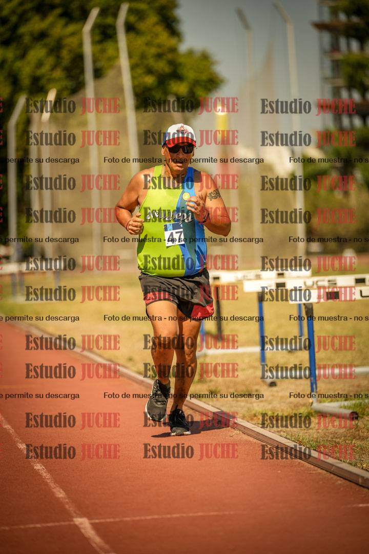 Fotos de los 3000 m llanos de varones
